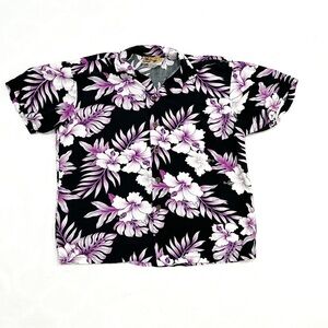 Vintage Winnie Fashion Black & Purple Floral Made in Hawaii Hawaiian Shirt